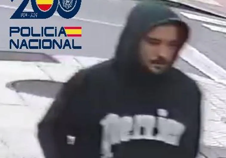 Hombre Blanco Alto Y Rapado Se Busca Al Atracador De Un Banco En Oviedo El Comercio Diario